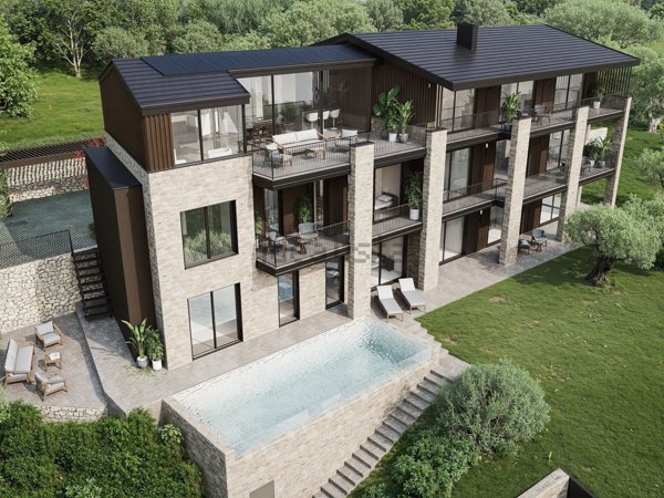 appartamento in vendita a Torri del Benaco