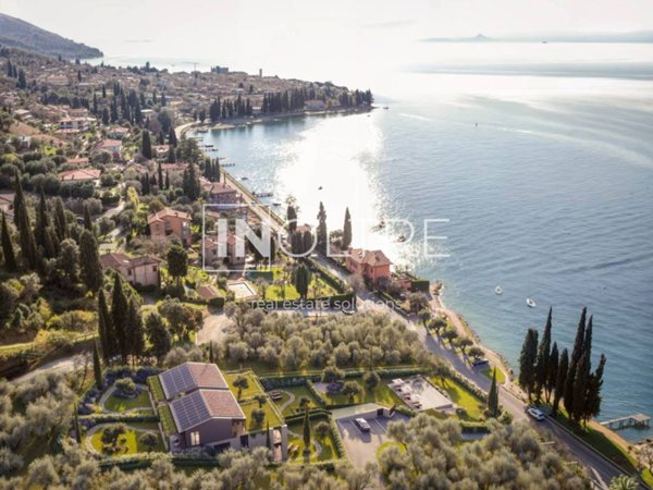 appartamento in vendita a Torri del Benaco