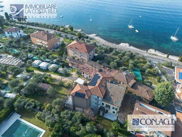 appartamento in vendita a Torri del Benaco in zona Albisano