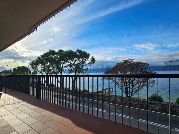 appartamento in vendita a Torri del Benaco in zona Pai