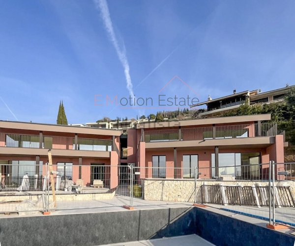 appartamento in vendita a Torri del Benaco