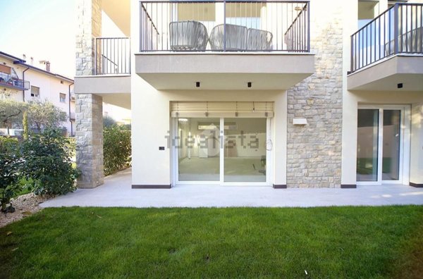 appartamento in vendita a Torri del Benaco