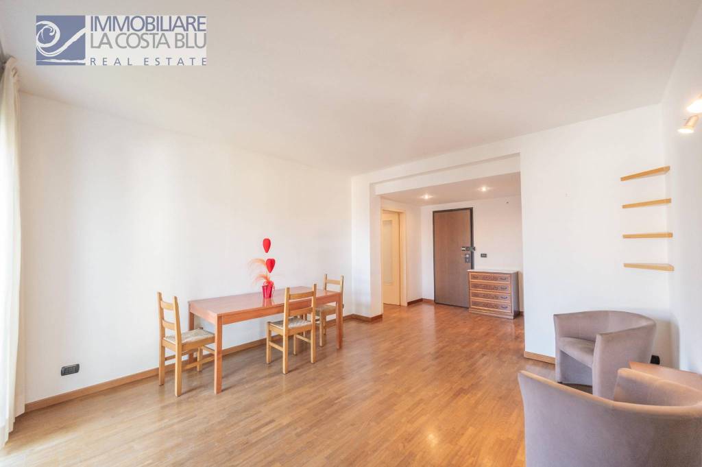 appartamento in vendita a Torri del Benaco