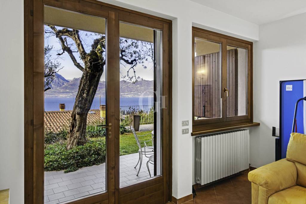 appartamento in vendita a Torri del Benaco