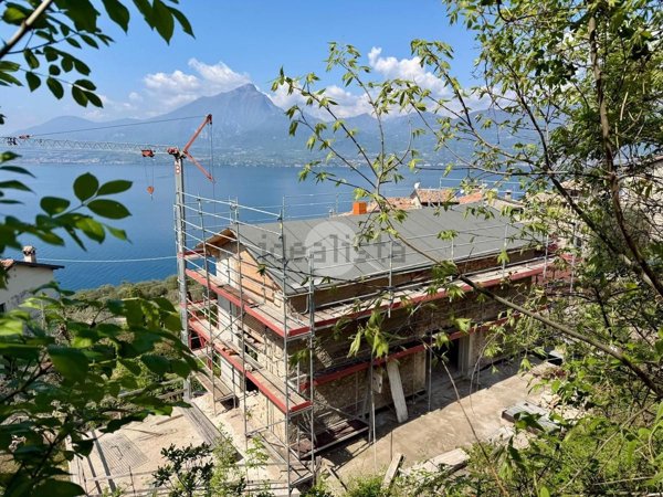 appartamento in vendita a Torri del Benaco