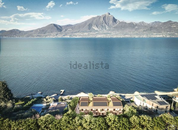 appartamento in vendita a Torri del Benaco