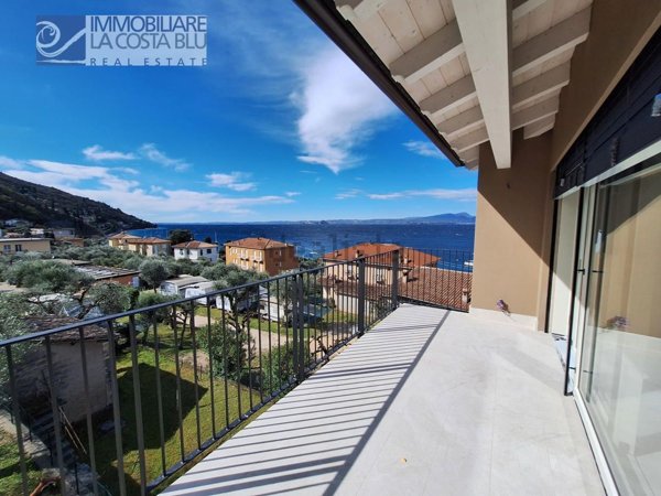 appartamento in vendita a Torri del Benaco