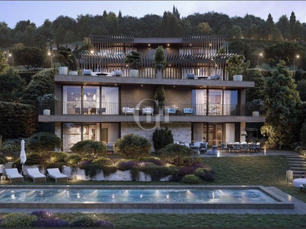 appartamento in vendita a Torri del Benaco in zona Albisano