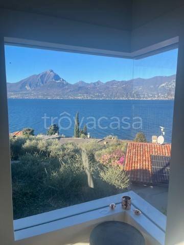 casa indipendente in vendita a Torri del Benaco in zona Pai