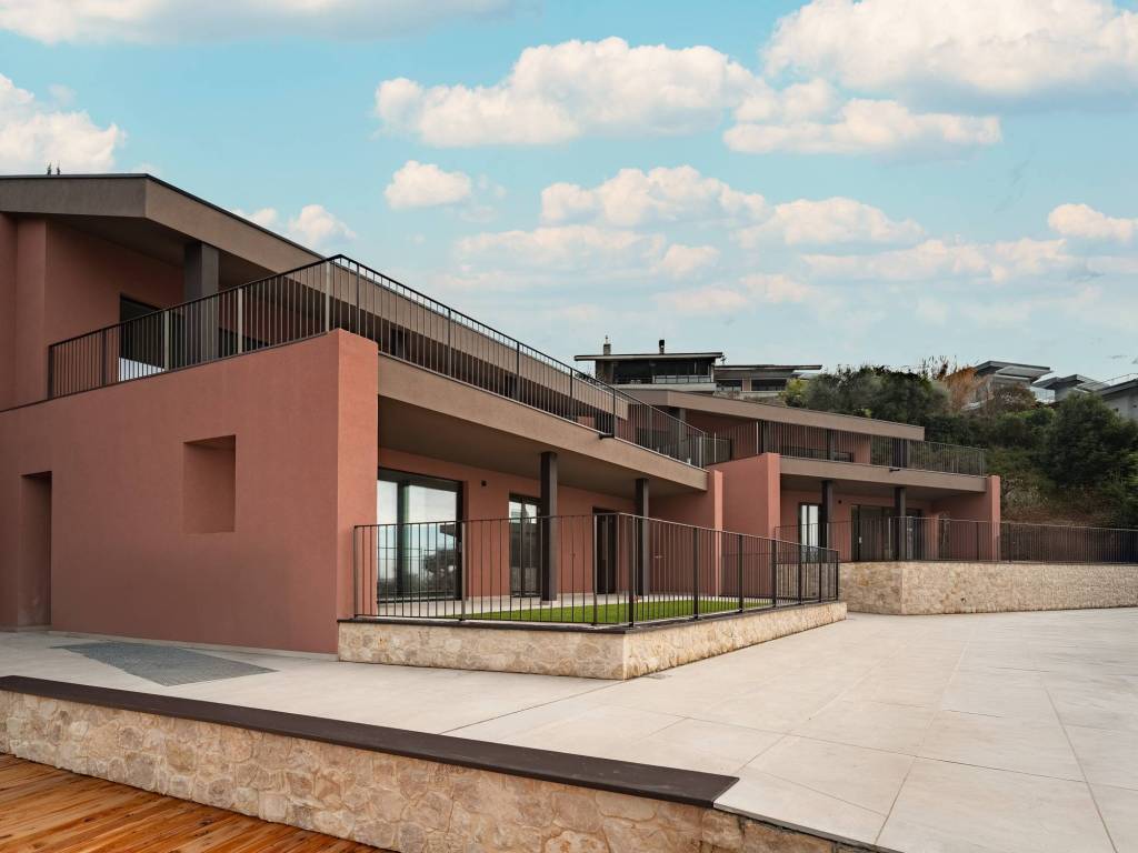 appartamento in vendita a Torri del Benaco