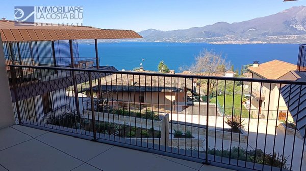 appartamento in vendita a Torri del Benaco