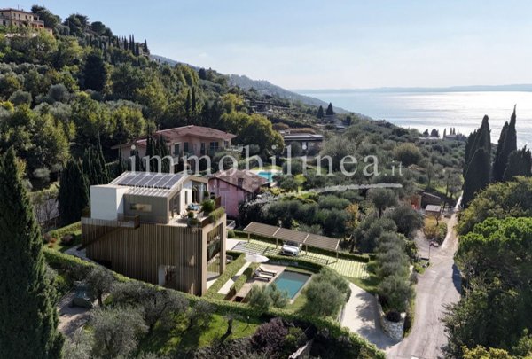 appartamento in vendita a Torri del Benaco