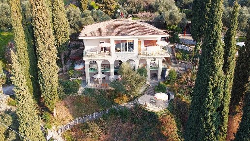 appartamento in vendita a Torri del Benaco in zona Pai