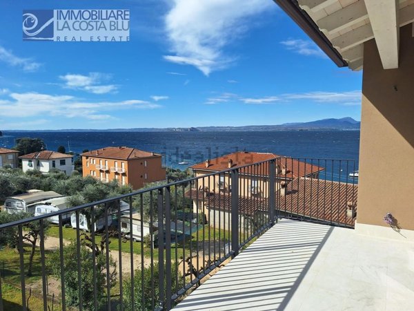 appartamento in vendita a Torri del Benaco