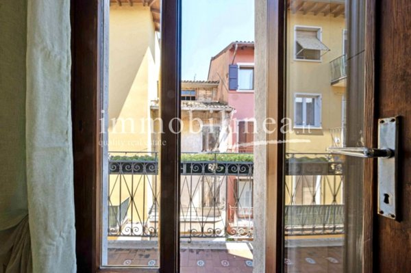 appartamento in vendita a Torri del Benaco