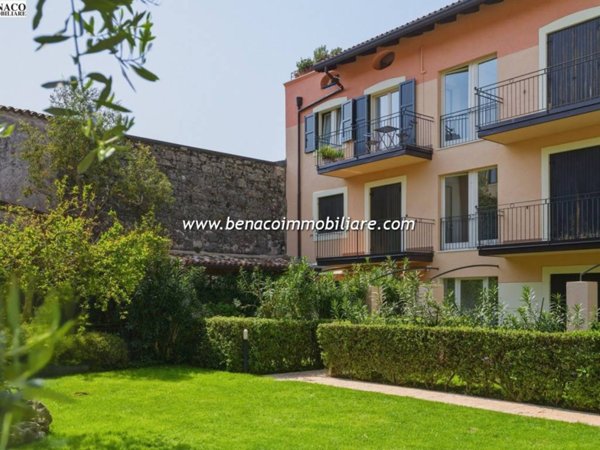 appartamento in vendita a Torri del Benaco