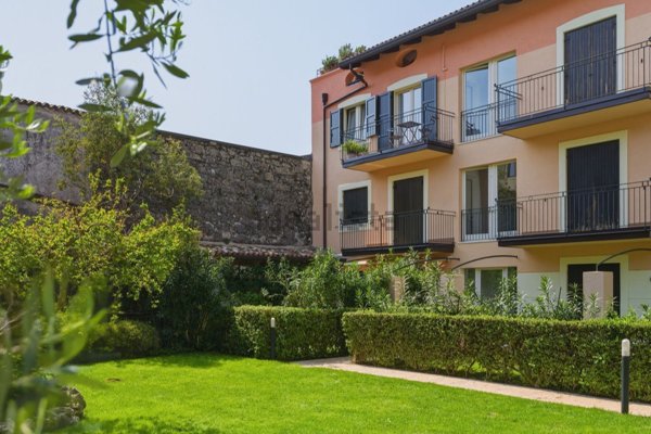 appartamento in vendita a Torri del Benaco