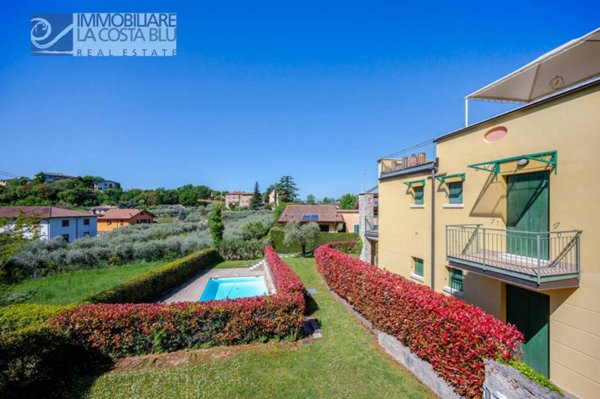 appartamento in vendita a Torri del Benaco in zona Albisano