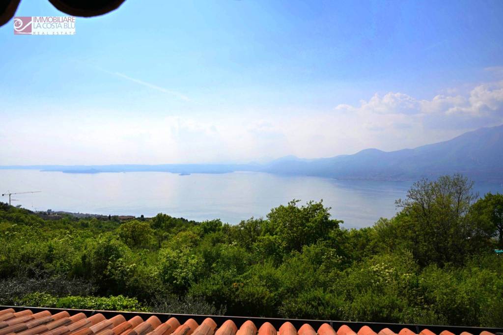 appartamento in vendita a Torri del Benaco