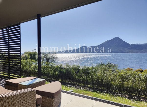 appartamento in vendita a Torri del Benaco in zona Pai