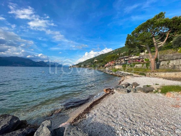 appartamento in vendita a Torri del Benaco in zona Pai