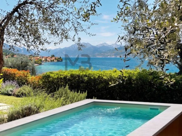 appartamento in vendita a Torri del Benaco
