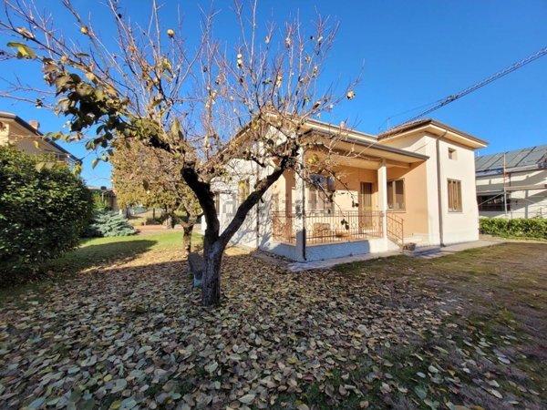 casa indipendente in vendita a Tregnago