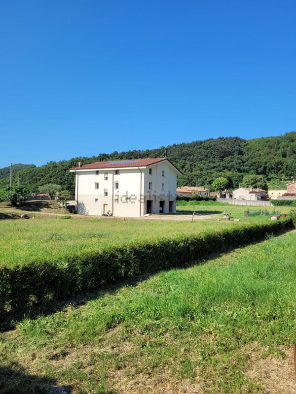 casa indipendente in vendita a Tregnago