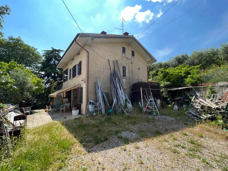 casa indipendente in vendita a Tregnago