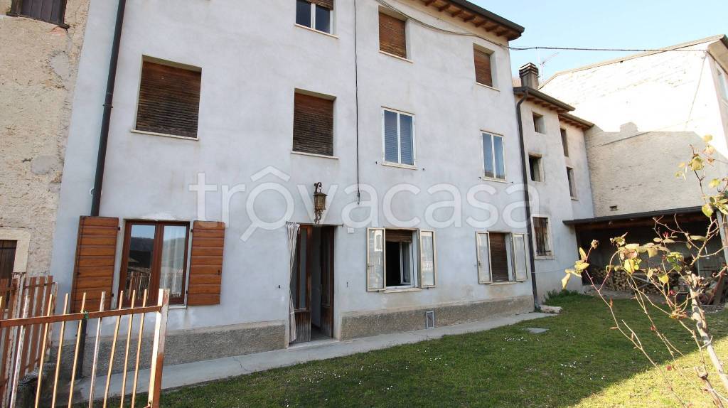 casa indipendente in vendita a Tregnago in zona Cogollo