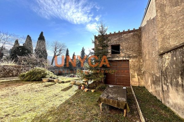 casa indipendente in vendita a Tregnago