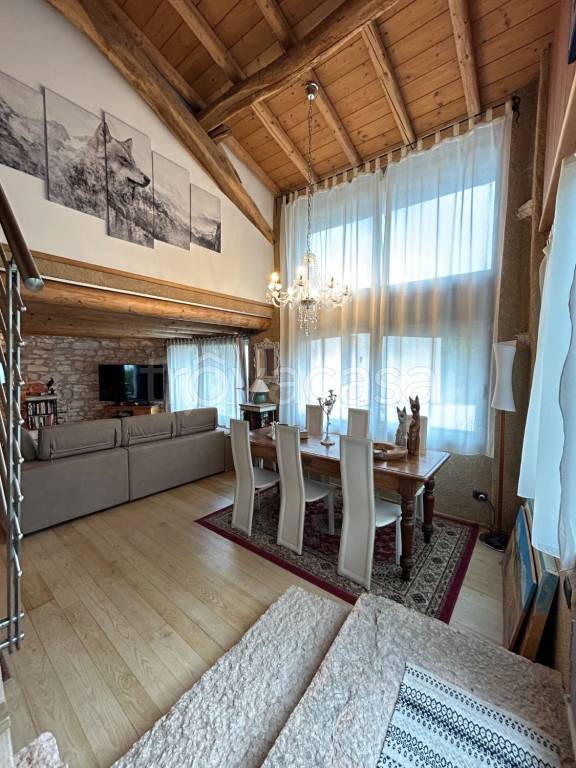 casa indipendente in vendita a Tregnago