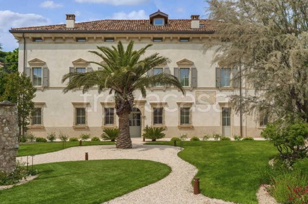 villa in vendita a Tregnago