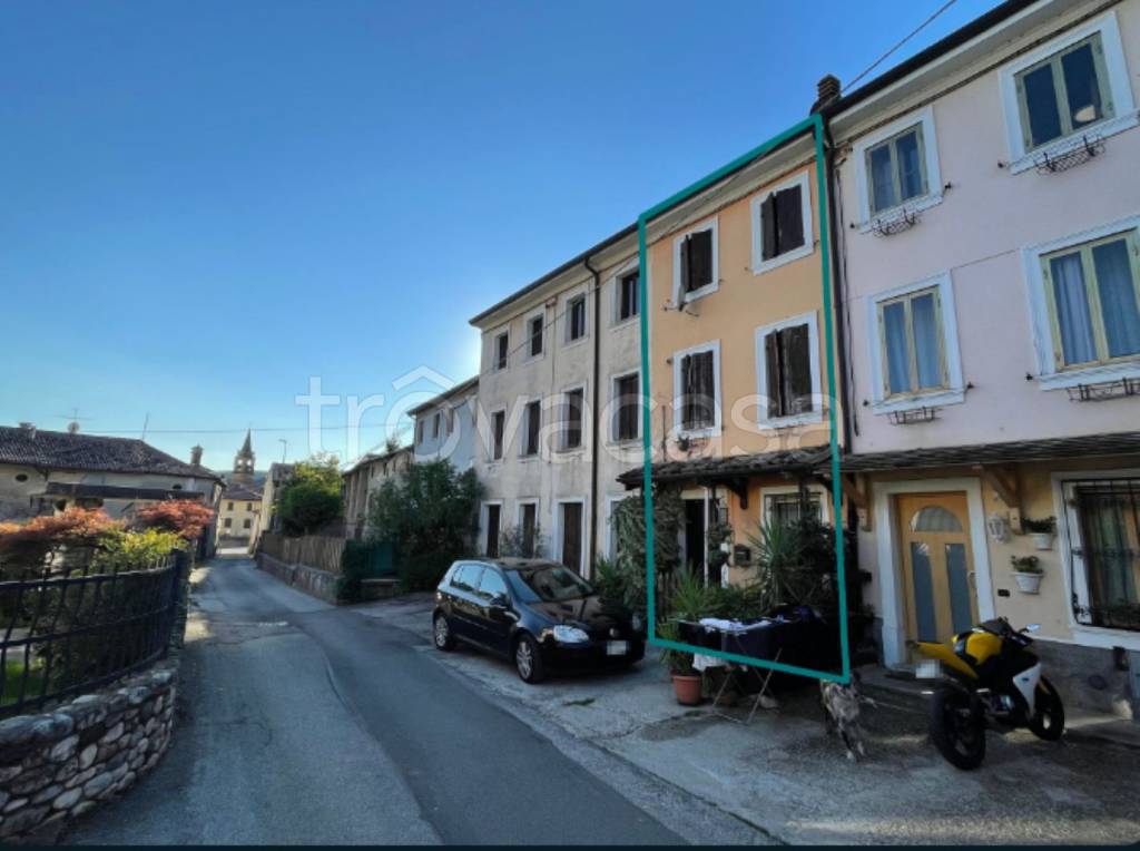 appartamento in vendita a Tregnago in zona Cogollo