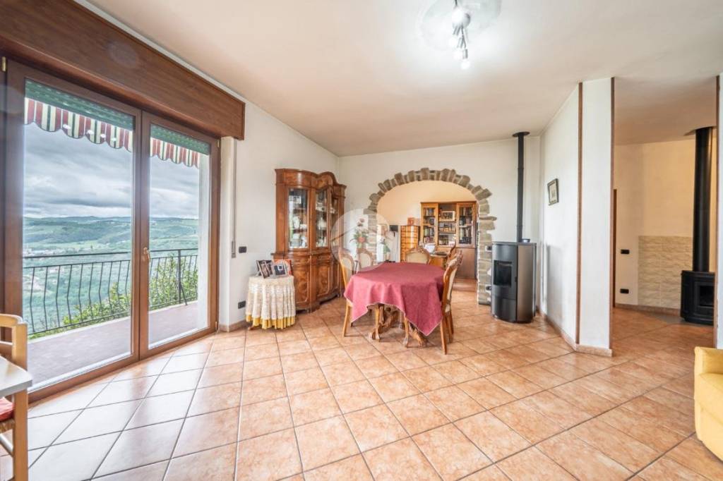 casa indipendente in vendita a Tregnago