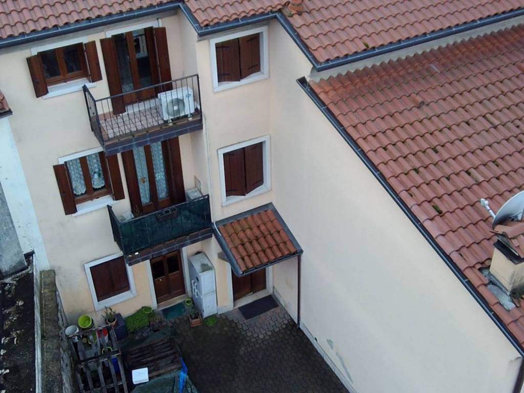 appartamento in vendita a Tregnago in zona Cogollo
