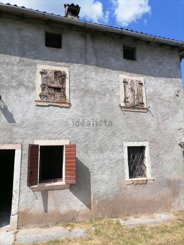 casa indipendente in vendita a Tregnago in zona Cogollo