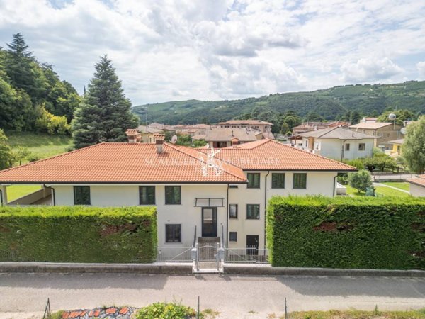 appartamento in vendita a Tregnago in zona Centro