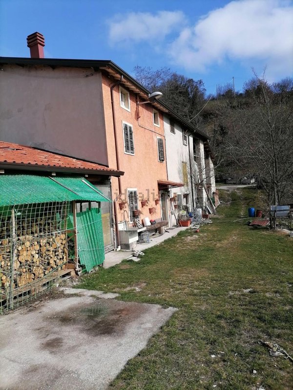 casale in vendita a Tregnago