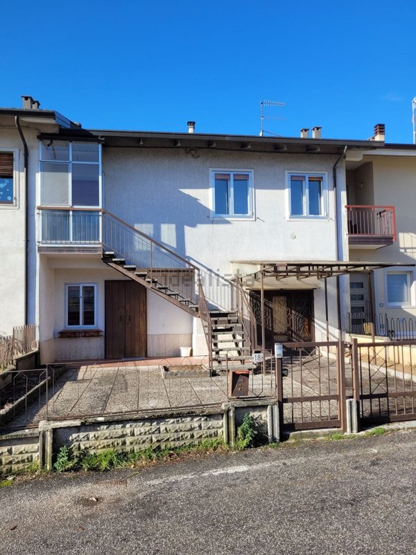 casa indipendente in vendita a Tregnago