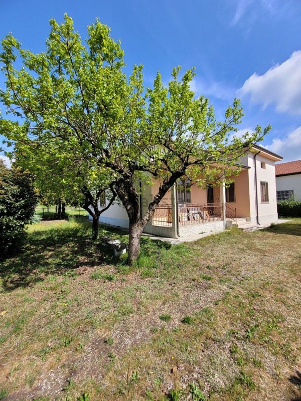 casa indipendente in vendita a Tregnago