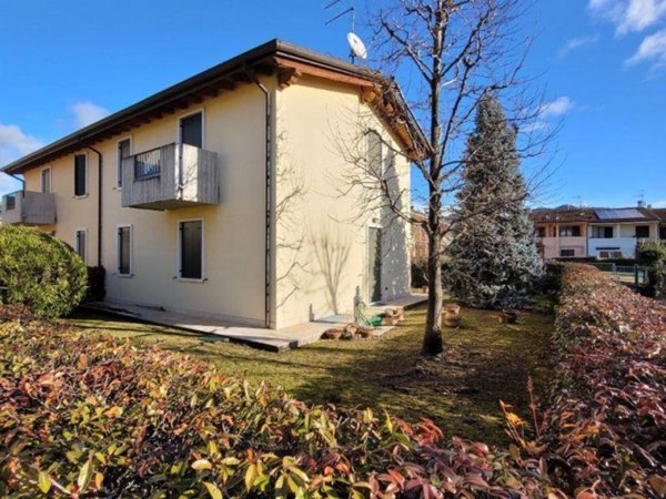 casa indipendente in vendita a Tregnago in zona Centro