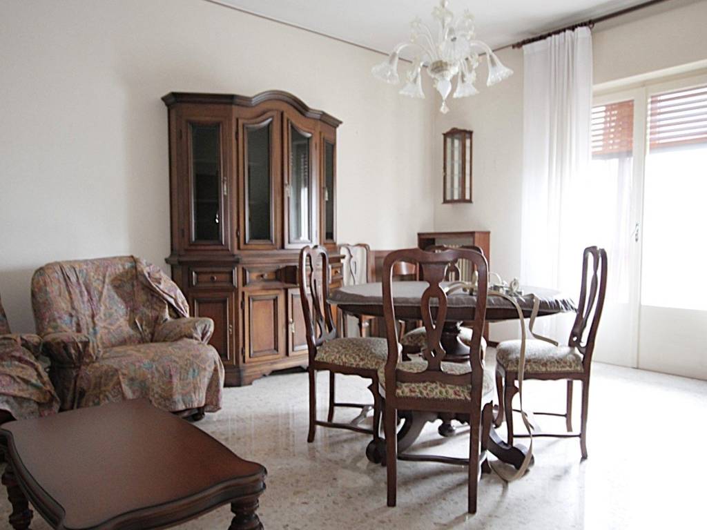 appartamento in vendita a Tregnago in zona Centro