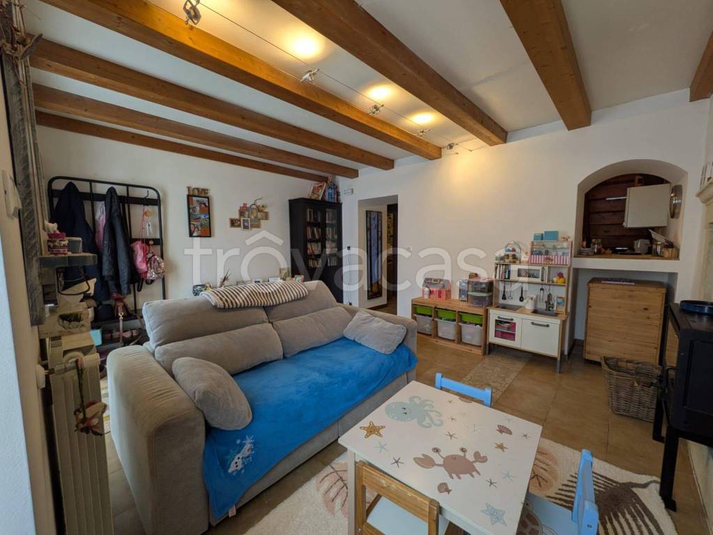 casa indipendente in vendita a Tregnago in zona Cogollo