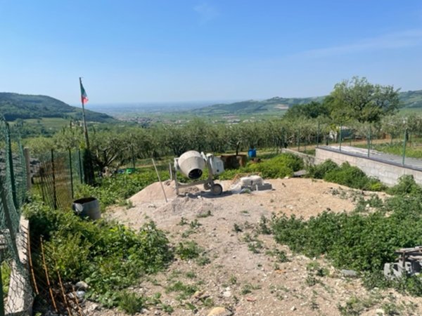 casa indipendente in vendita a Tregnago