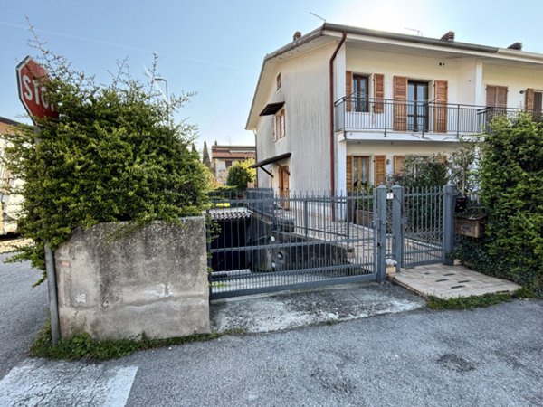 casa indipendente in vendita a Tregnago