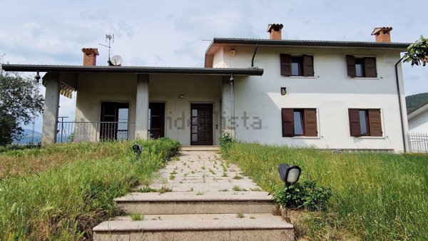 casa indipendente in vendita a Tregnago