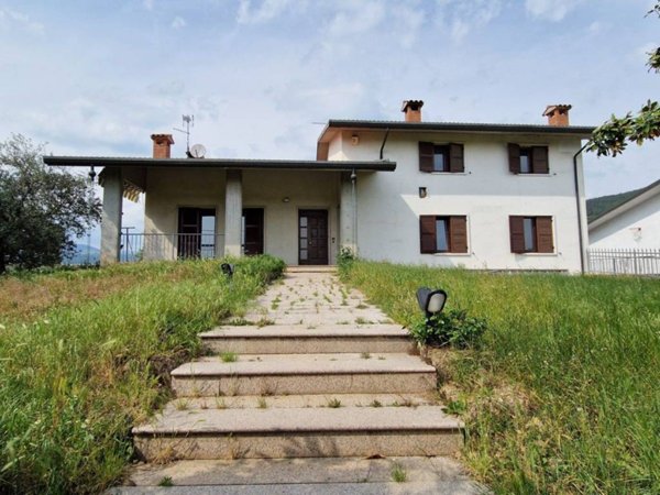 casa indipendente in vendita a Tregnago