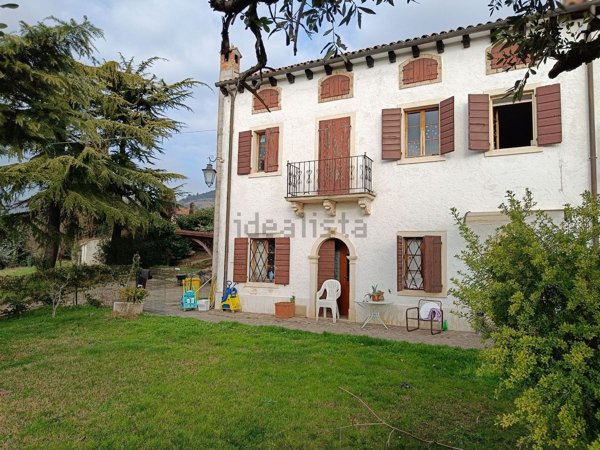 casa indipendente in vendita a Tregnago