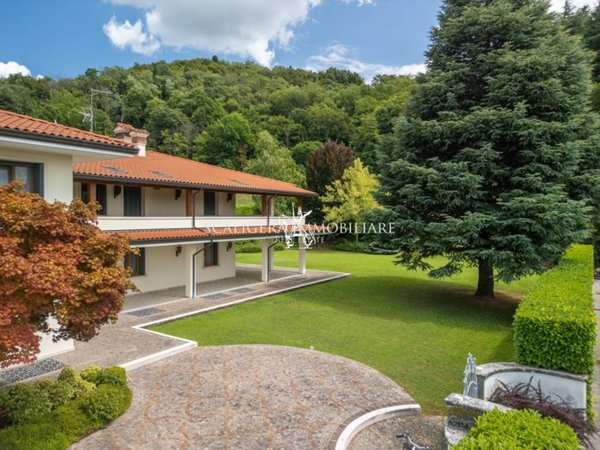 casa indipendente in vendita a Tregnago in zona Centro